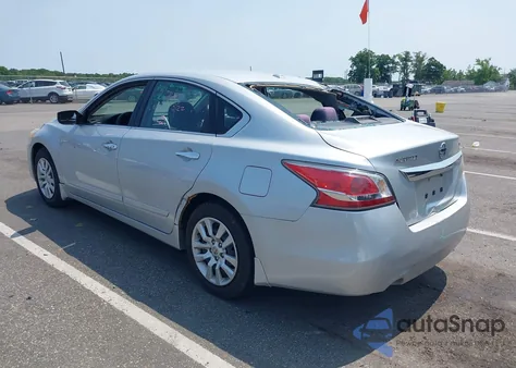 2015 Nissan Altima 2.5 S from USA, damaged, VIN 1N4AL3AP5FN376199